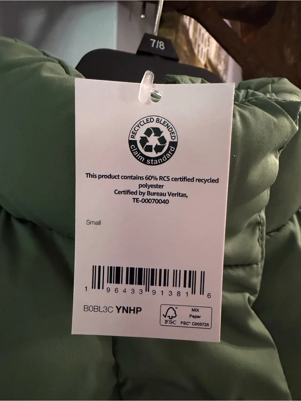 Amazon Essentials Girls Cropped Puffer Coat - Sage Green (6/7)
